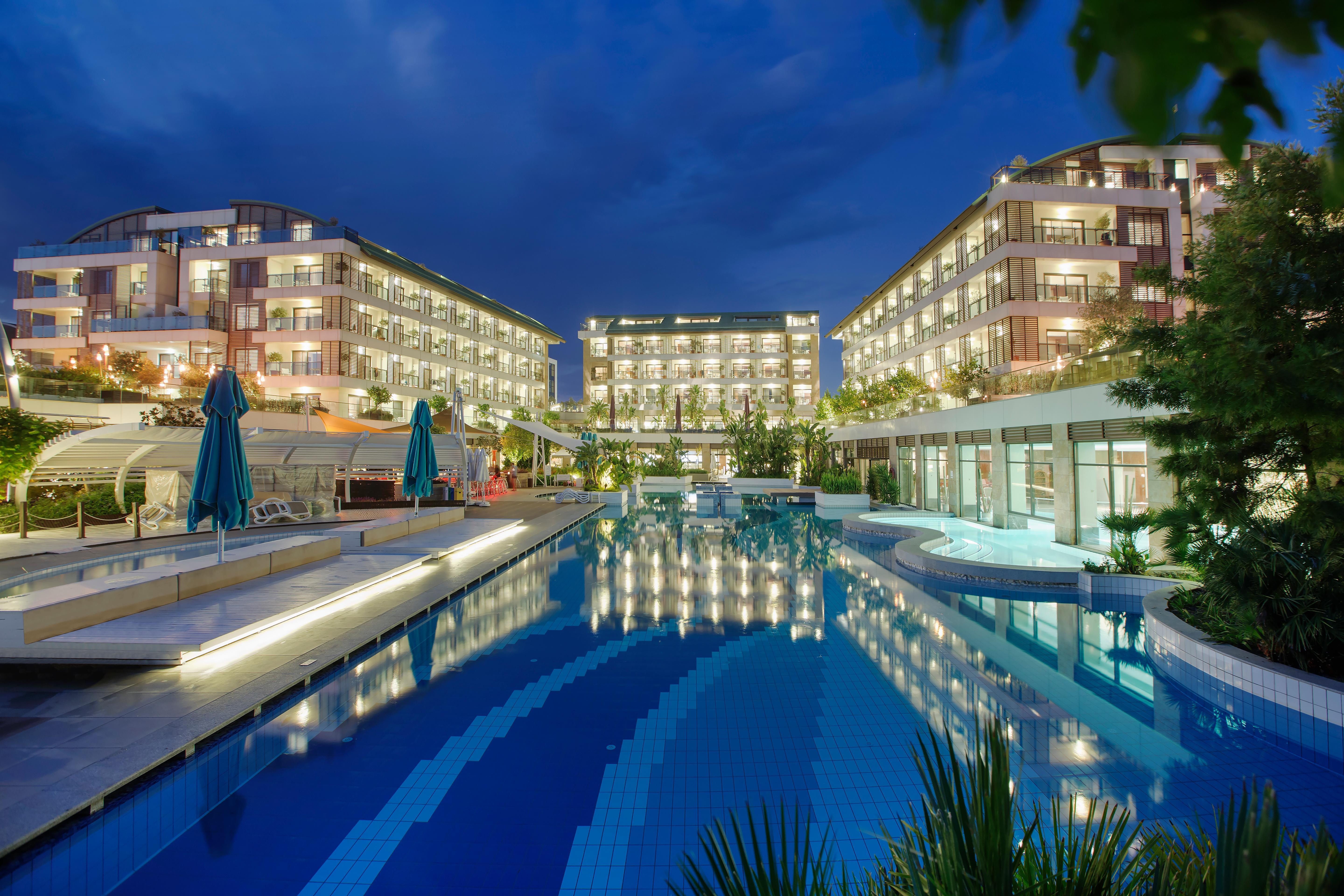 Blue Side Only Adult 16 Hotell Eksteriør bilde