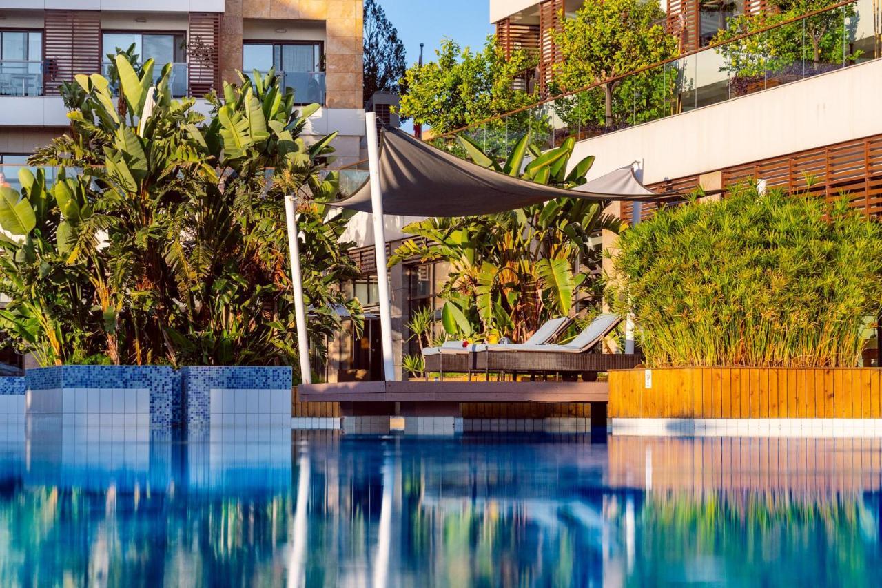 Blue Side Only Adult 16 Hotell Eksteriør bilde